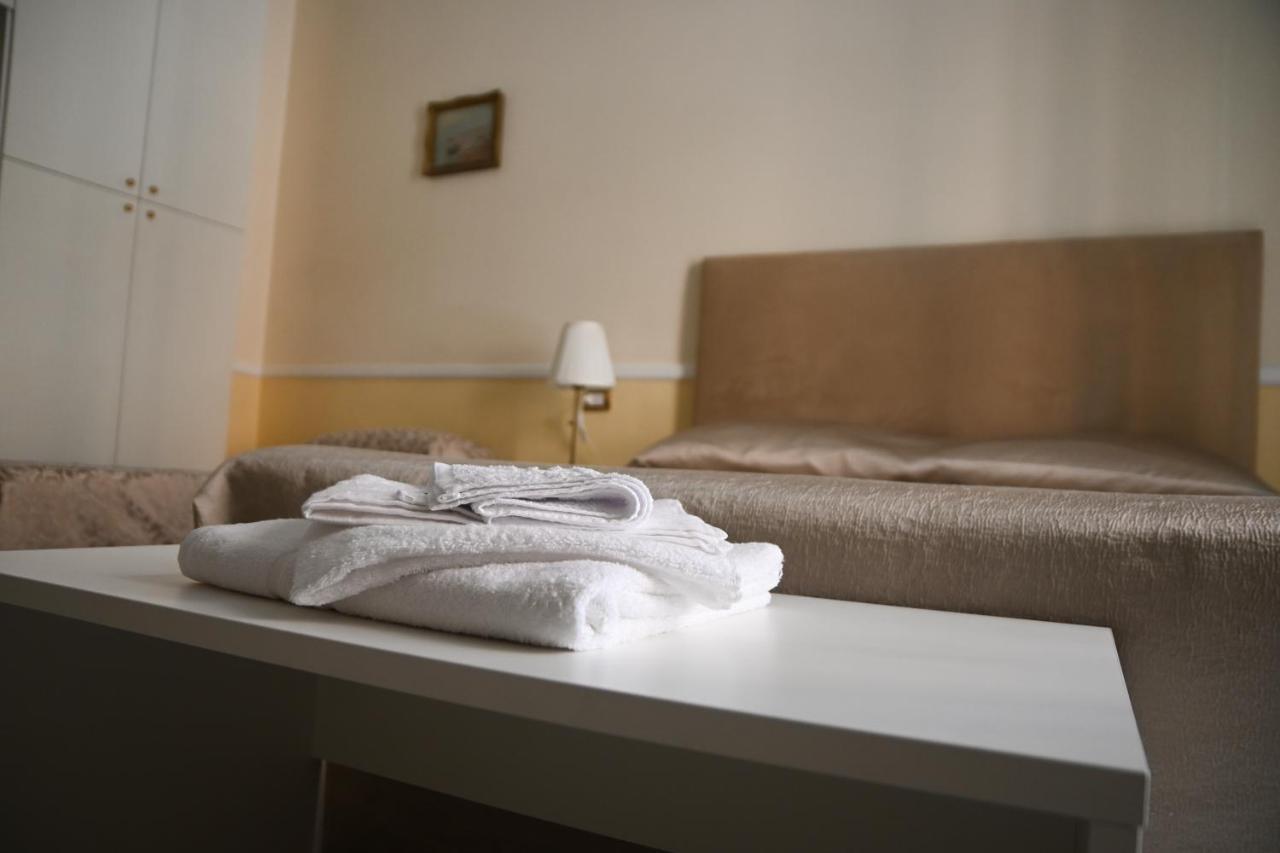 Pagina Storica Di Napoli Apartment ภายนอก รูปภาพ