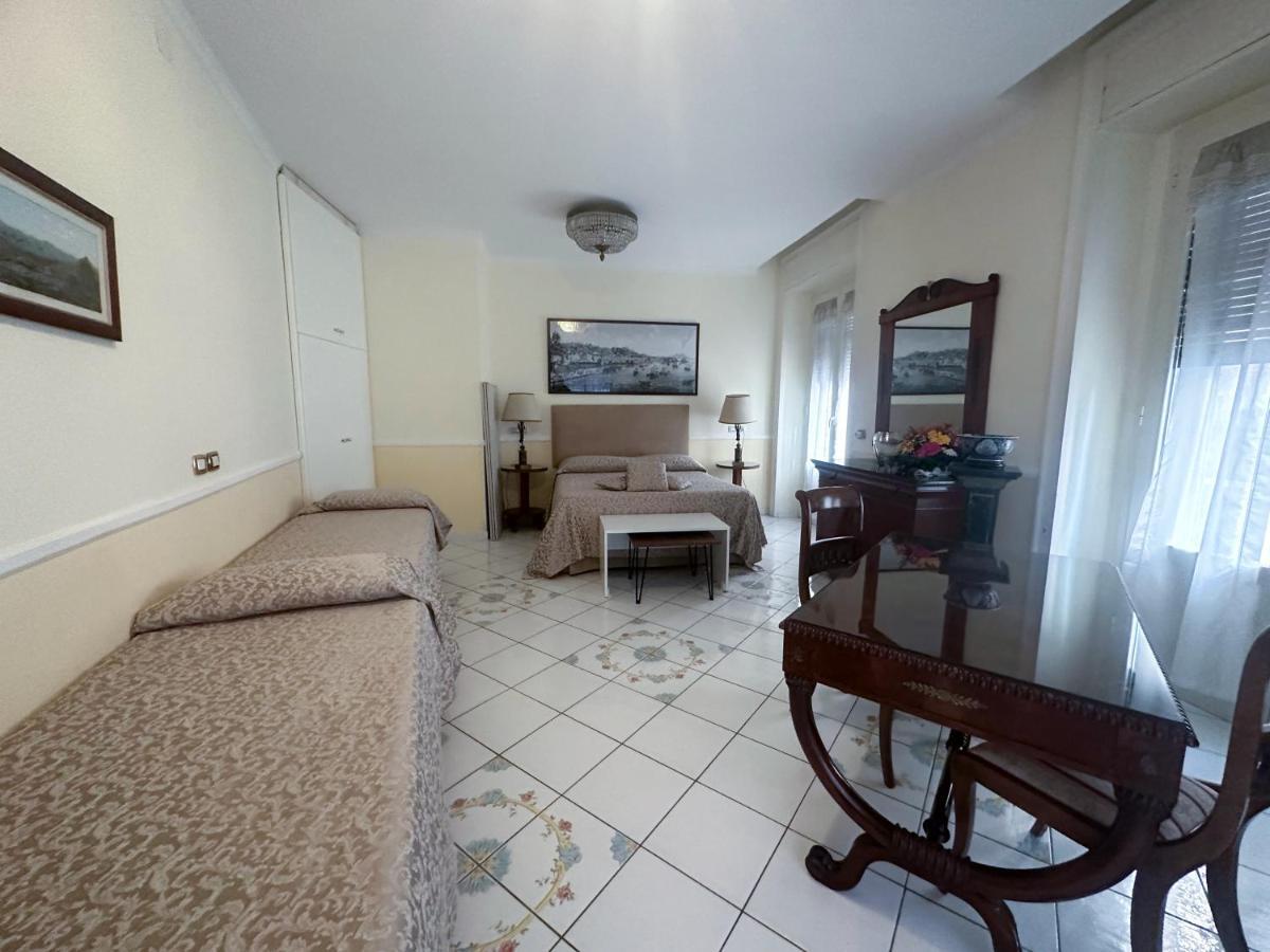 Pagina Storica Di Napoli Apartment ภายนอก รูปภาพ