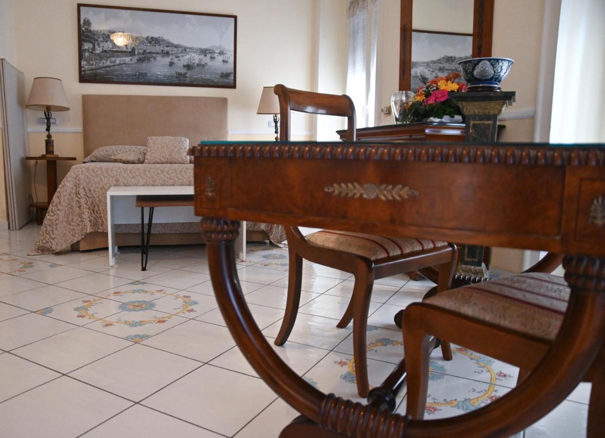 Pagina Storica Di Napoli Apartment ภายนอก รูปภาพ