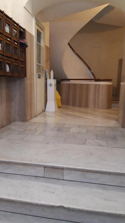 Pagina Storica Di Napoli Apartment ภายนอก รูปภาพ