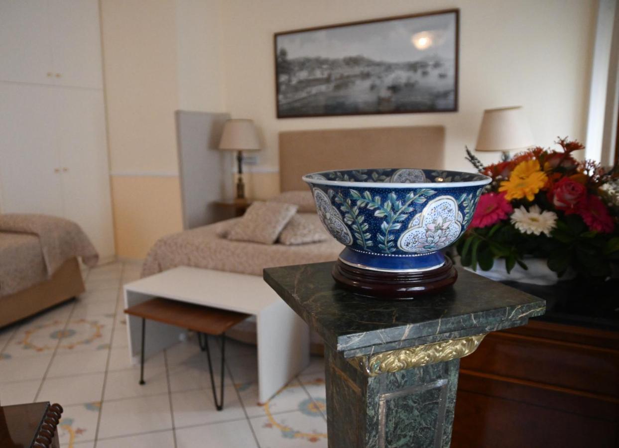 Pagina Storica Di Napoli Apartment ภายนอก รูปภาพ