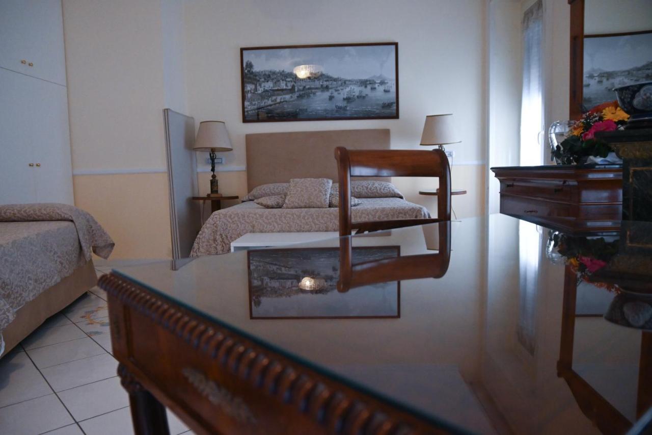 Pagina Storica Di Napoli Apartment ภายนอก รูปภาพ