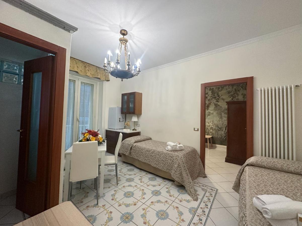 Pagina Storica Di Napoli Apartment ภายนอก รูปภาพ