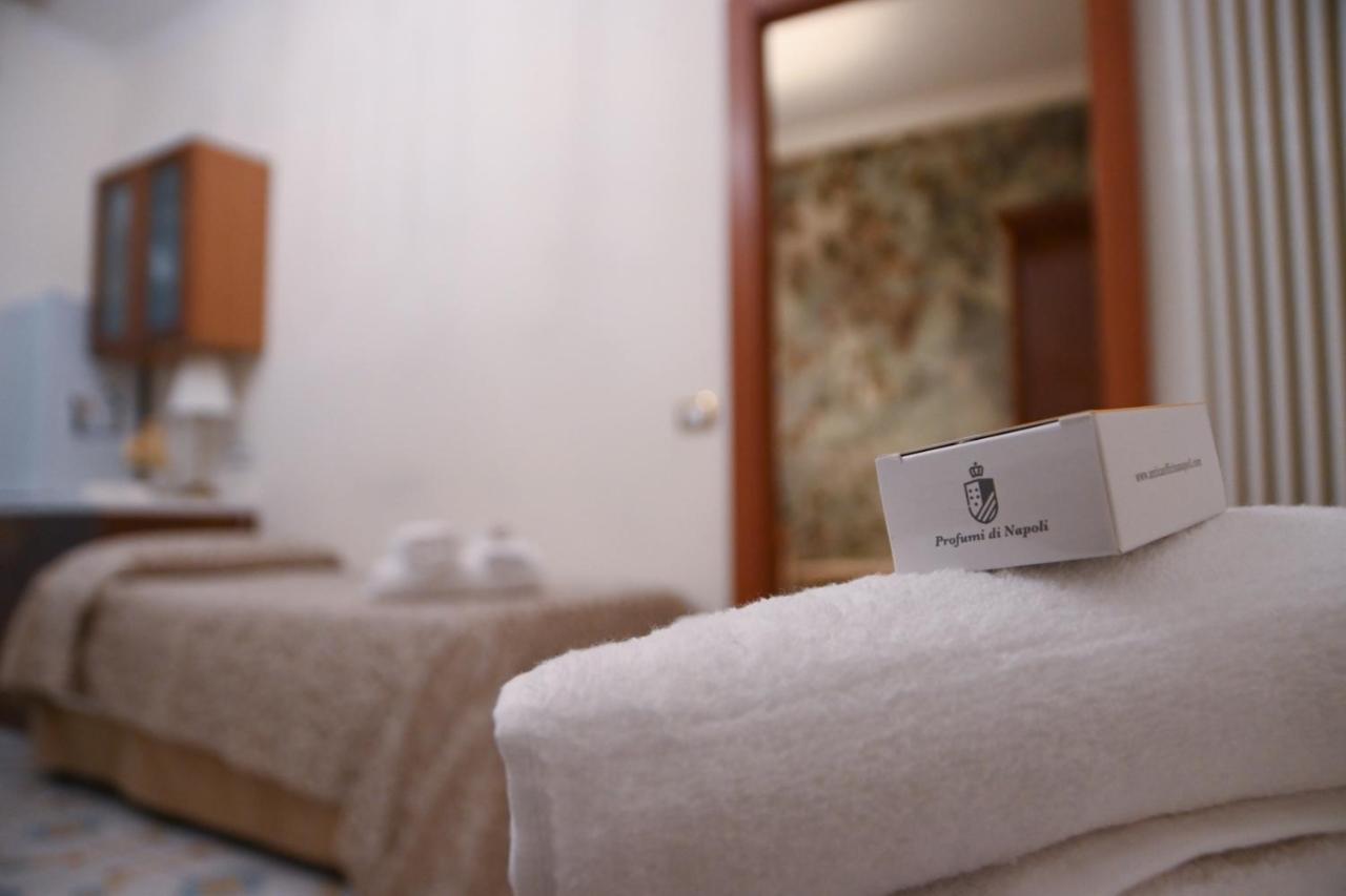 Pagina Storica Di Napoli Apartment ภายนอก รูปภาพ